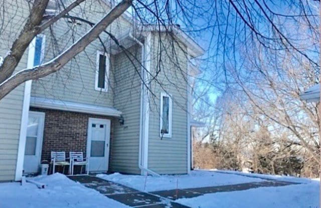2478 Cobble Hill Alcove - 2478 Cobble Hill Alcove, Woodbury, MN 55125