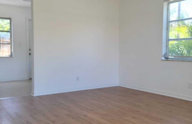 502 W BRANCH Street Gallery 4