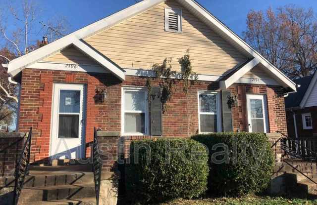 2496 Brown Rd - 2496 Brown Road, Sycamore Hills, MO 63114