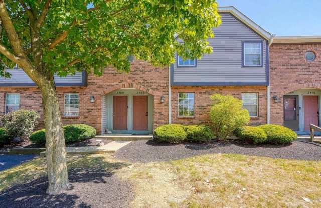 2402 Hannaway Lane - 2402 Hannaway Lane, Columbus, OH 43229