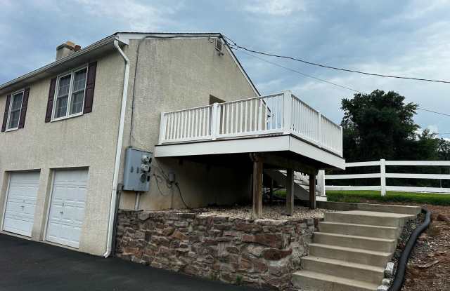 1009 DAVIS GROVE Road Gallery 3