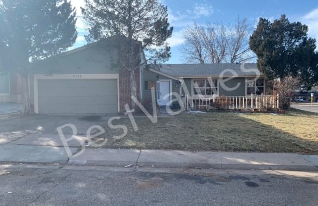 15552 E Temple Pl - 15552 East Temple Place, Aurora, CO 80015