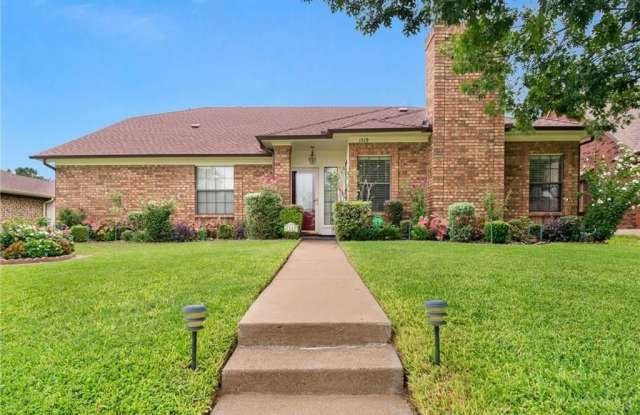 1519 Mission Ridge Trail - 1519 Mission Ridge Trail, Carrollton, TX 75007