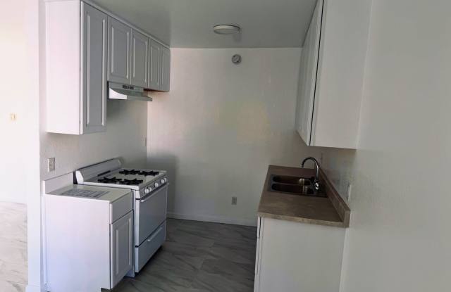 Churchill Apartments photos photos