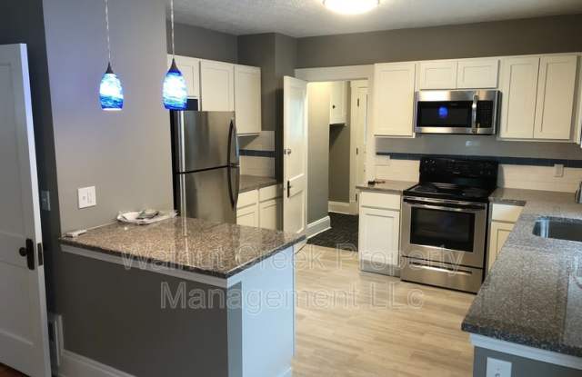 2157 Wascana Avenue photos photos