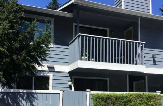 2Bd/1Ba Lynnwood Apartment - 5618 198th Street Southwest, Lynnwood, WA 98036