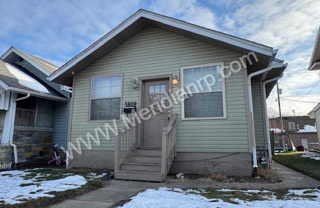 3809 Barr Street photos photos