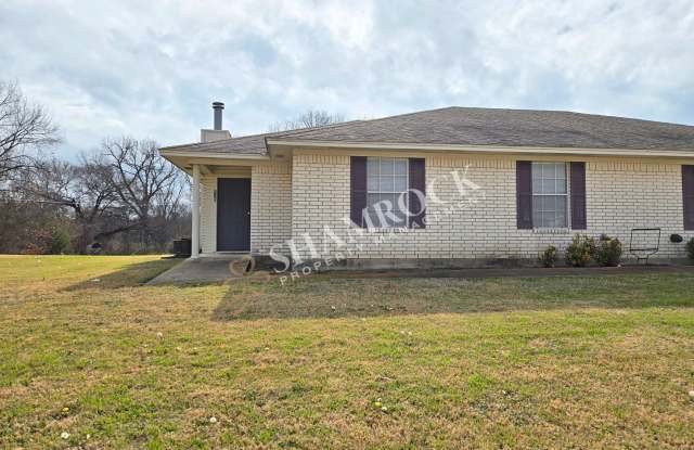 2/2 Robinson ISD Duplex photos photos