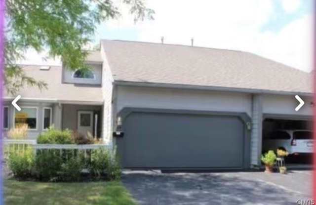 69 Midlake Circle Gallery 1