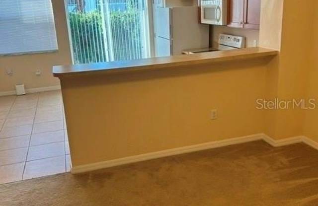 5322 PARADISE CAY Circle Gallery 4