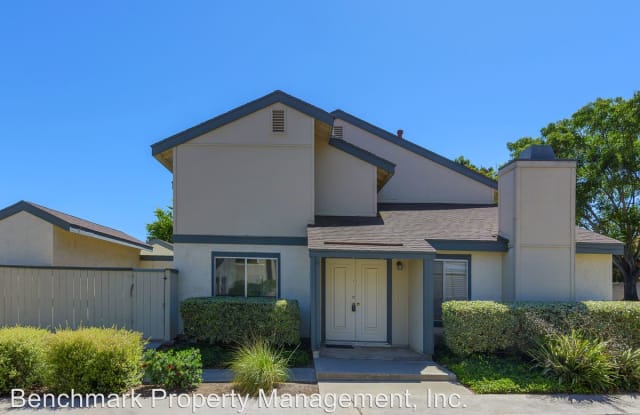 180 Cerco Rosado - 180 Cerco Rosado, San Marcos, CA 92069