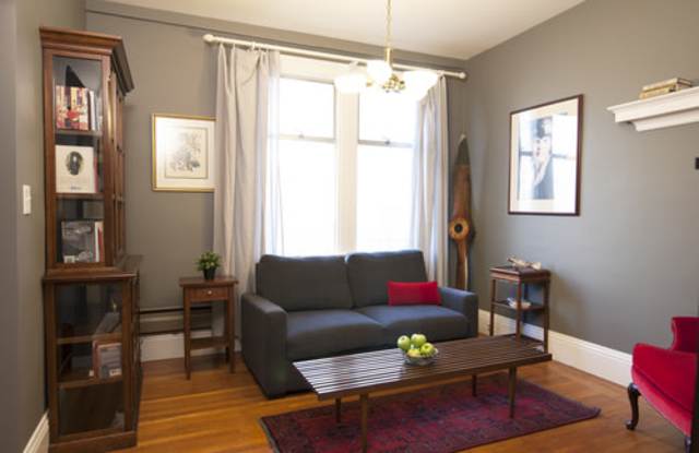 459 Greenwich Street Gallery 3