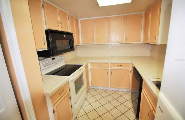 200 Maitland Avenue #1 - 1 Gallery 4