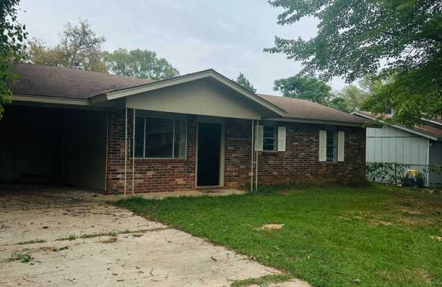 $1500 move-in special photos photos