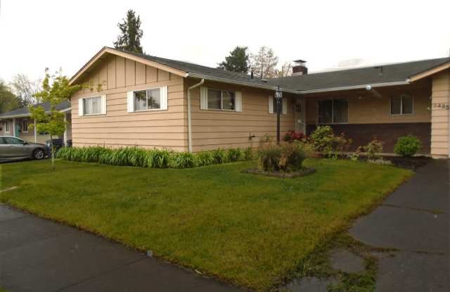 Spacious South Eugene Home photos photos