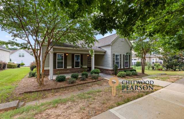 Spacious 5BR Home Walkable to Downtown Fayetteville photos photos
