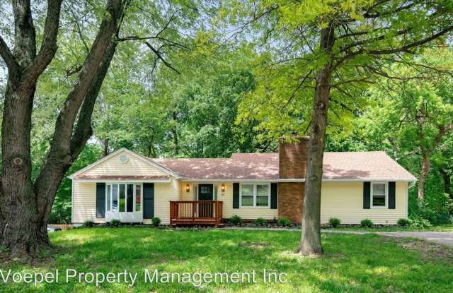 606 Spruce Ave. - 606 Spruce St, Liberty, MO 64068
