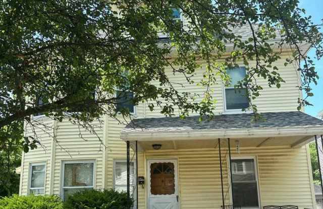 39 Manning Street Gallery 1