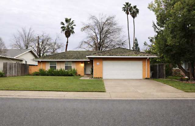 2540 El Burlon Circle photos photos