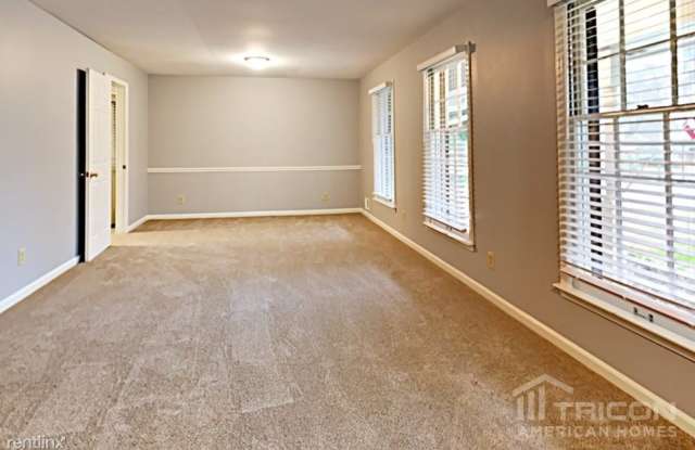 490 Rocky Creek Drive Gallery 4