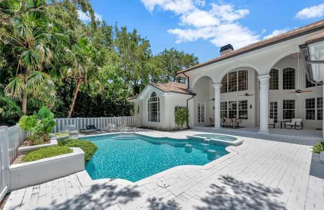 500 Marbrisa Drive photos photos