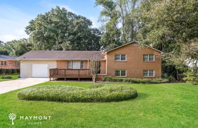 12 Woodleigh Drive - 12 Woodleigh Drive, Taylors, SC 29687