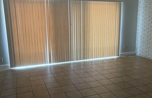 9517 Mansfield Avenue Gallery 2