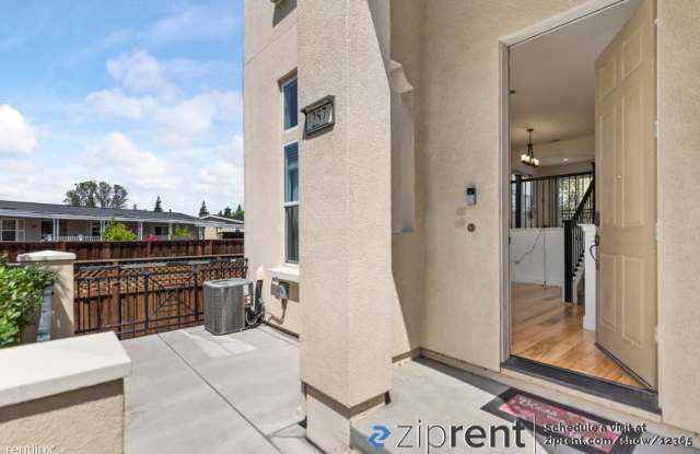 257 Esfahan Court, San Jose, CA 95111 Gallery 2