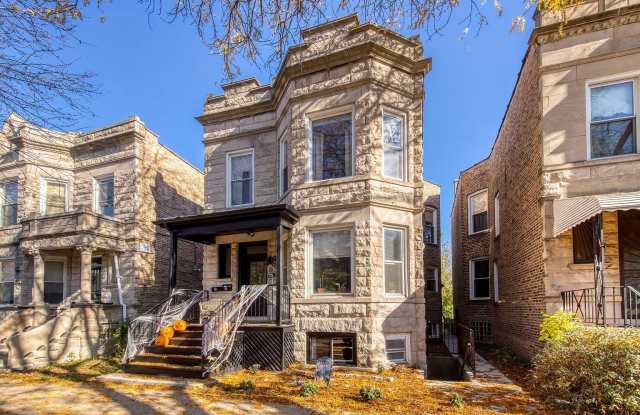 2453 N Mozart Street unit: G photos photos