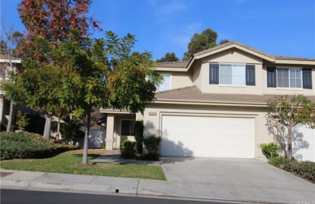 1335 Canterbury Lane - 1335 Canterbury Ln, Fullerton, CA 92831