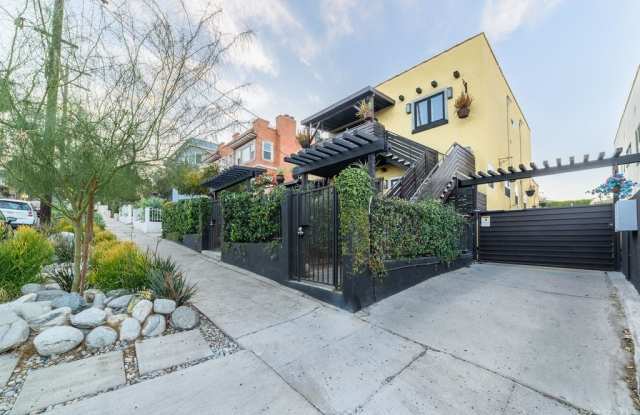 1425 Maltman Avenue - 1425 N Maltman Ave, Los Angeles, CA 90026
