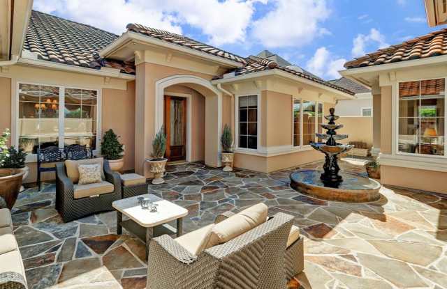 11403 Chaucer Oaks Gallery 2