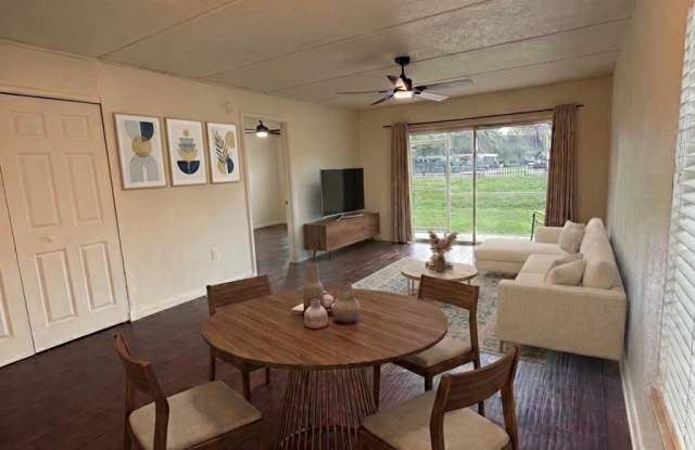 4410 White Pine Avenue Gallery 4