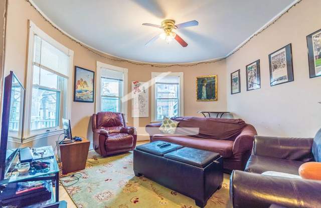 23 Euston St #3 Brookline MA 02446 photos photos