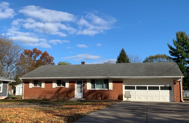 4359 May Dr - 4359 May Drive, Maumee, OH 43537