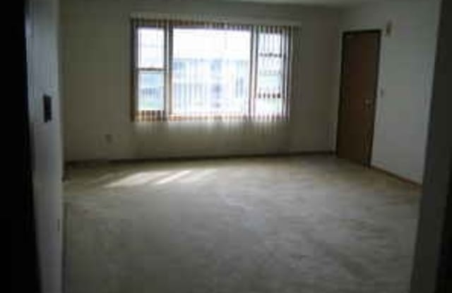 400 Manchester Lane photos photos