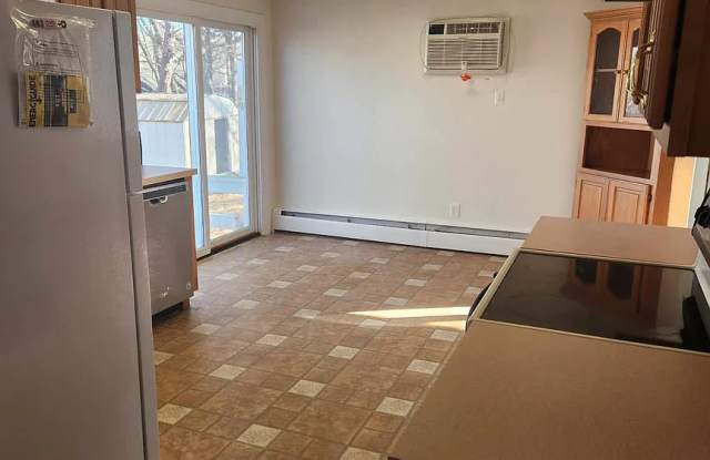 4 Paul Drive - 6 photos photos 4 Paul Drive - 6 photos photos