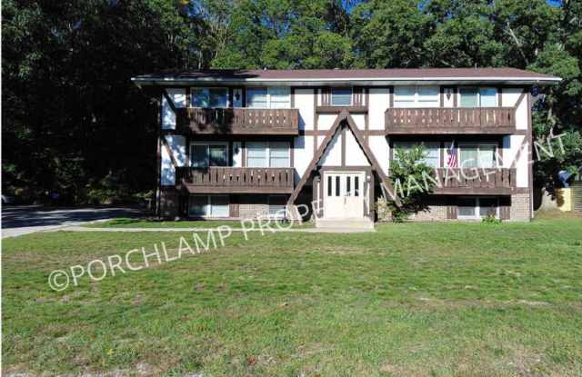 18231 Alpine Ct Gallery 1