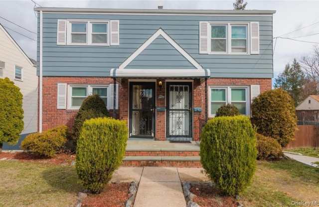 221 Lockwood Avenue Gallery 2