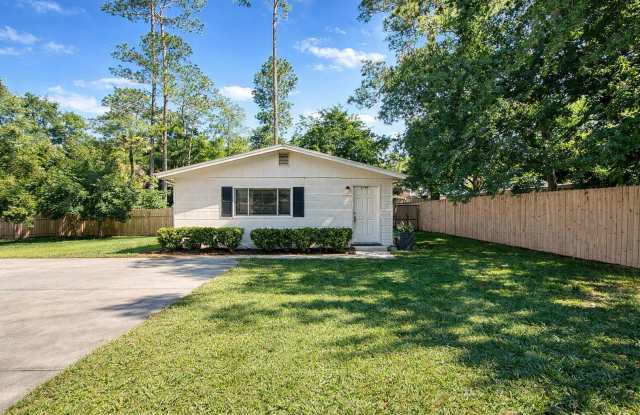 Act Fast! Charming 1BR Home – Pet Friendly & Move-In Ready photos photos