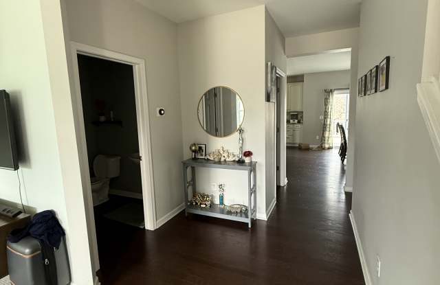 58180 Sunflower Circle North Gallery 3