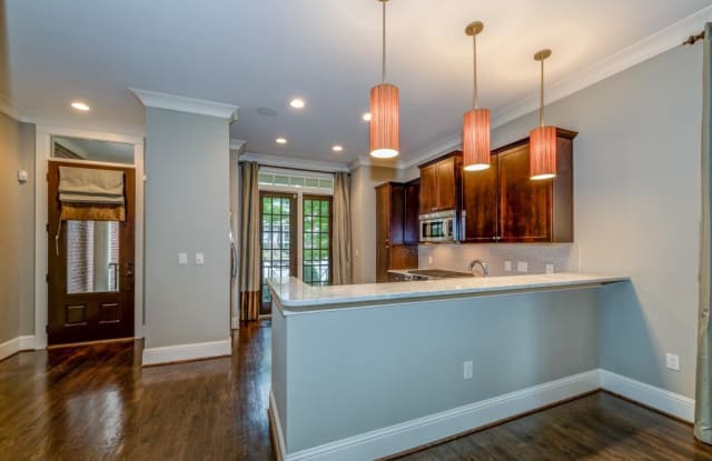 4714 Dogwood Alley - 4714 Dogwood Alley, Dunwoody, GA 30338