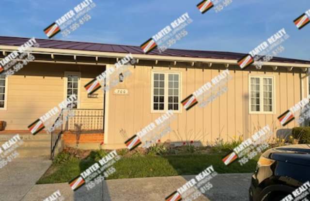 700 Brown St. - Suite 1 - 700 Browne Street, Winchester, IN 47394