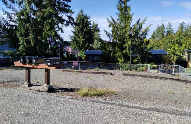 107 Streeter Road, Unit B- Silverlake, WA 98645 - Shown By Appointment. Gallery 1