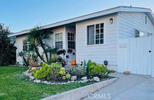 19311 Inglewood Avenue photos photos