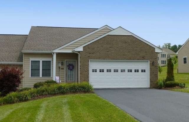 2 Bedroom 2 Bath Townhouse photos photos