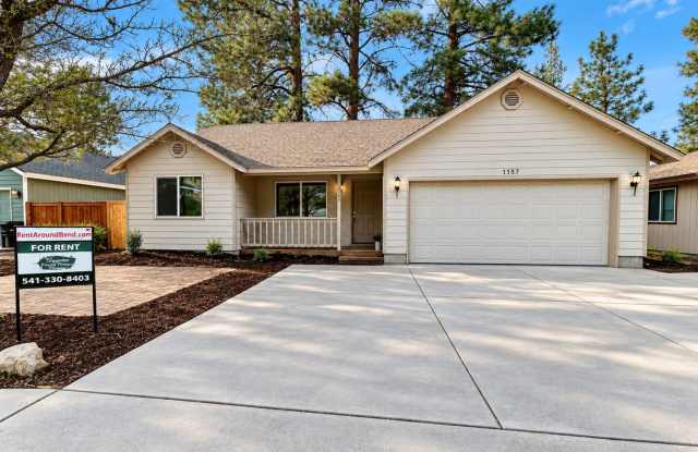 Beautiful 3 Bedroom Single Level home near Old Mill! Gallery 1