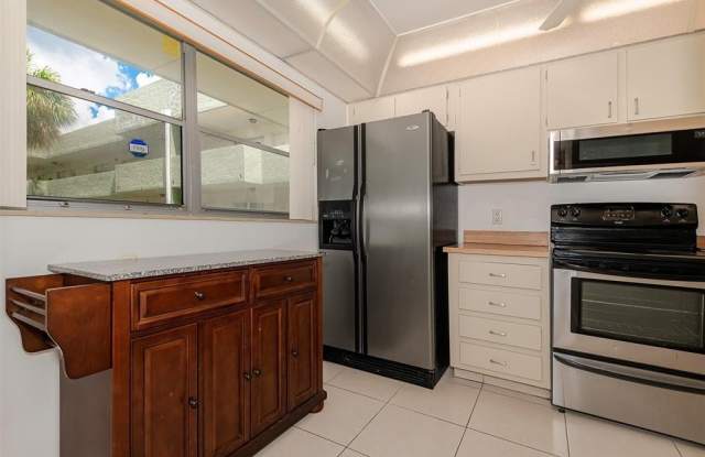 6075 N Sabal Palm Blvd photos photos