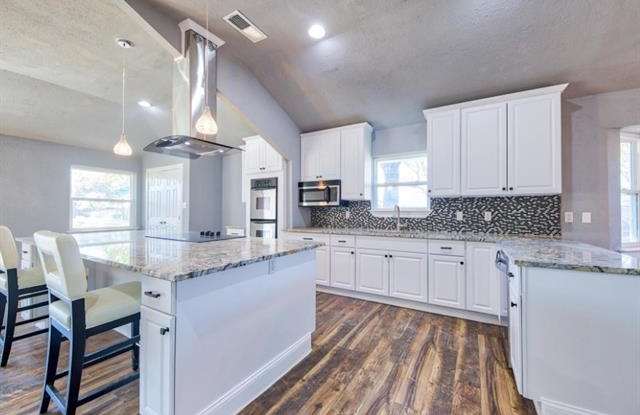 3107 Whirlaway Road Gallery 2