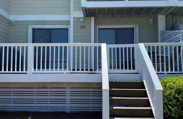 FURNISHED 2bd/2ba Channel Walk Condo with waterview! NO PETS. NO STUDENTS - 157 Driftwood Court, Wrightsville Beach, NC 28480